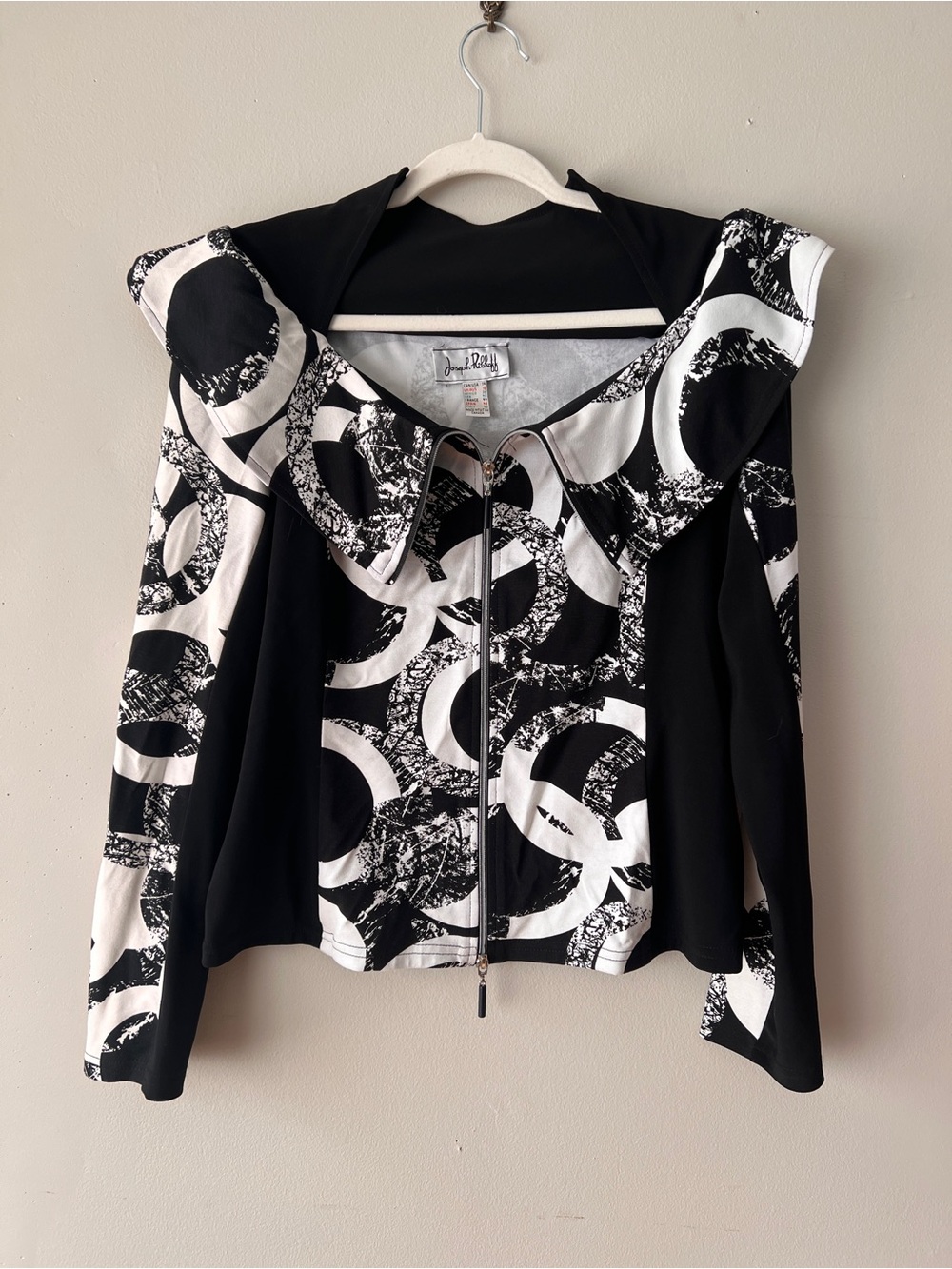 Joseph Ribkoff Black & White Zip-Front Graphic Jacket